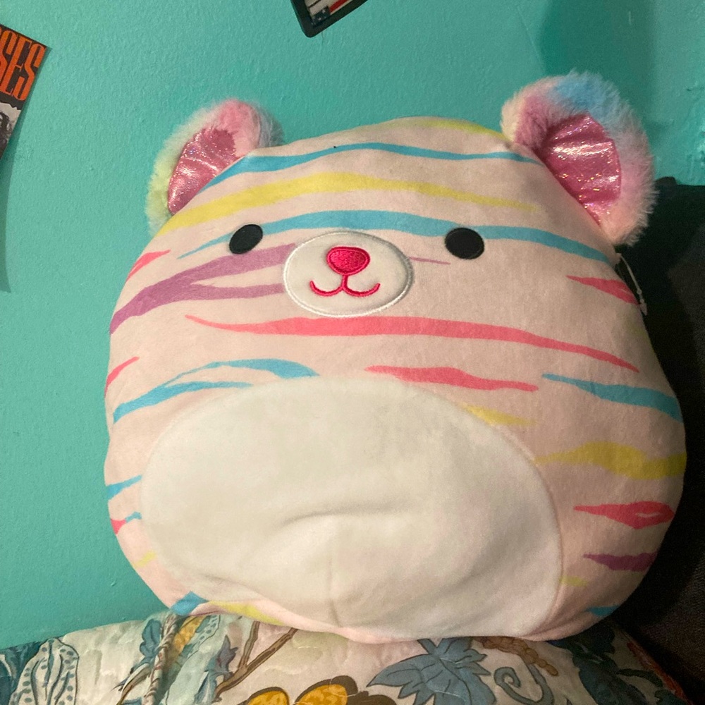 Cute bear SQUISHMALLOW